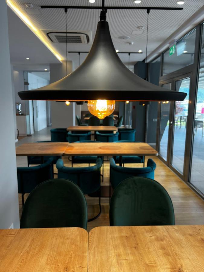 Hotel Arka Orşova Екстериор снимка