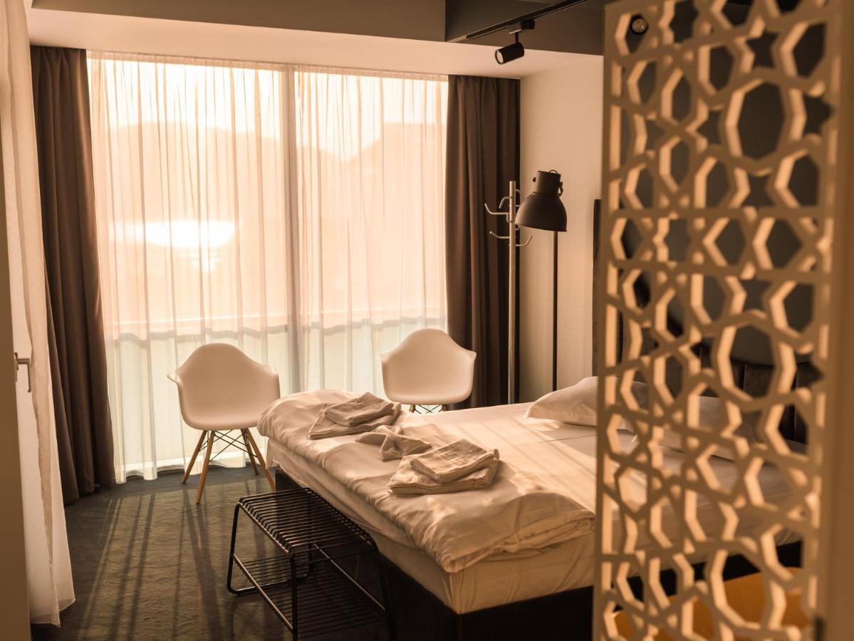 Hotel Arka Orşova Екстериор снимка