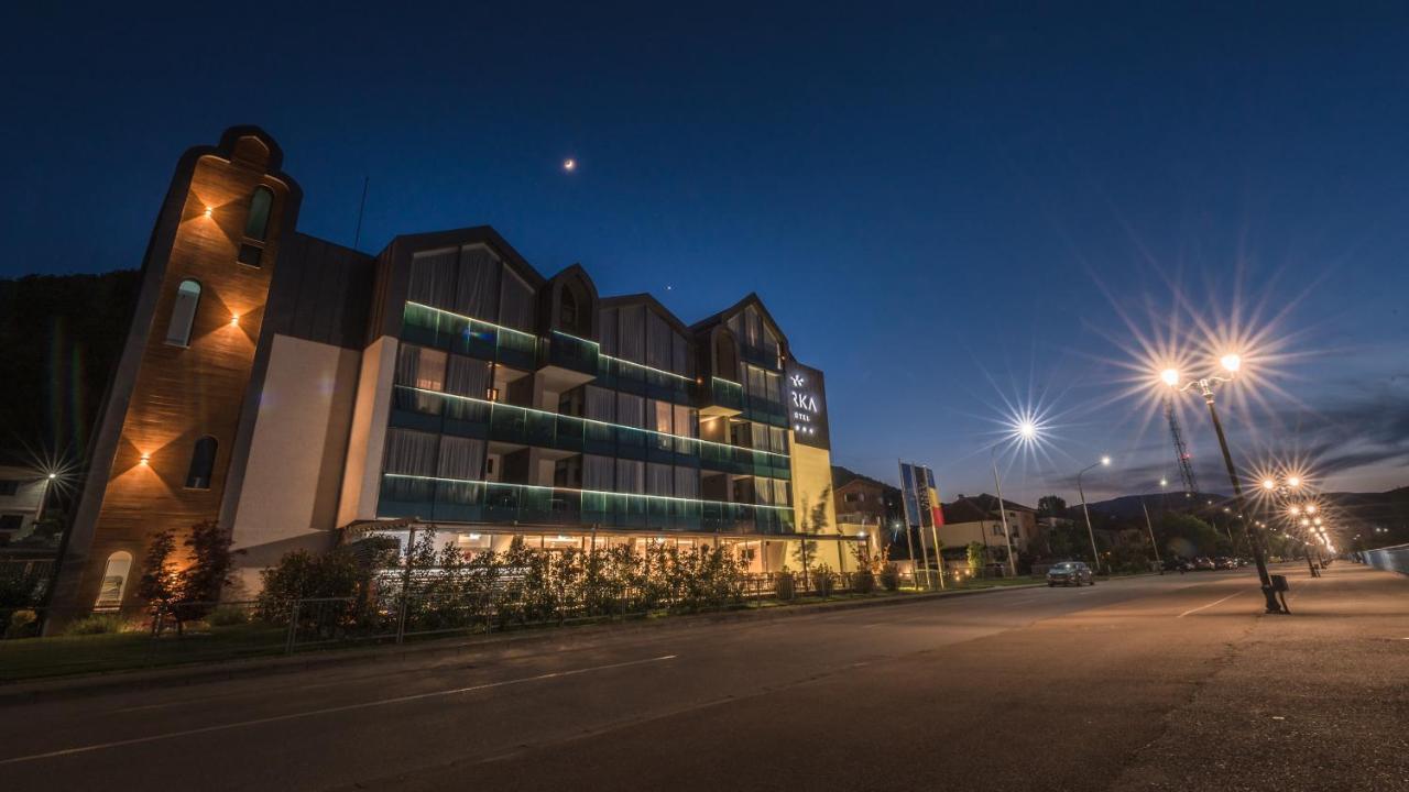 Hotel Arka Orşova Екстериор снимка
